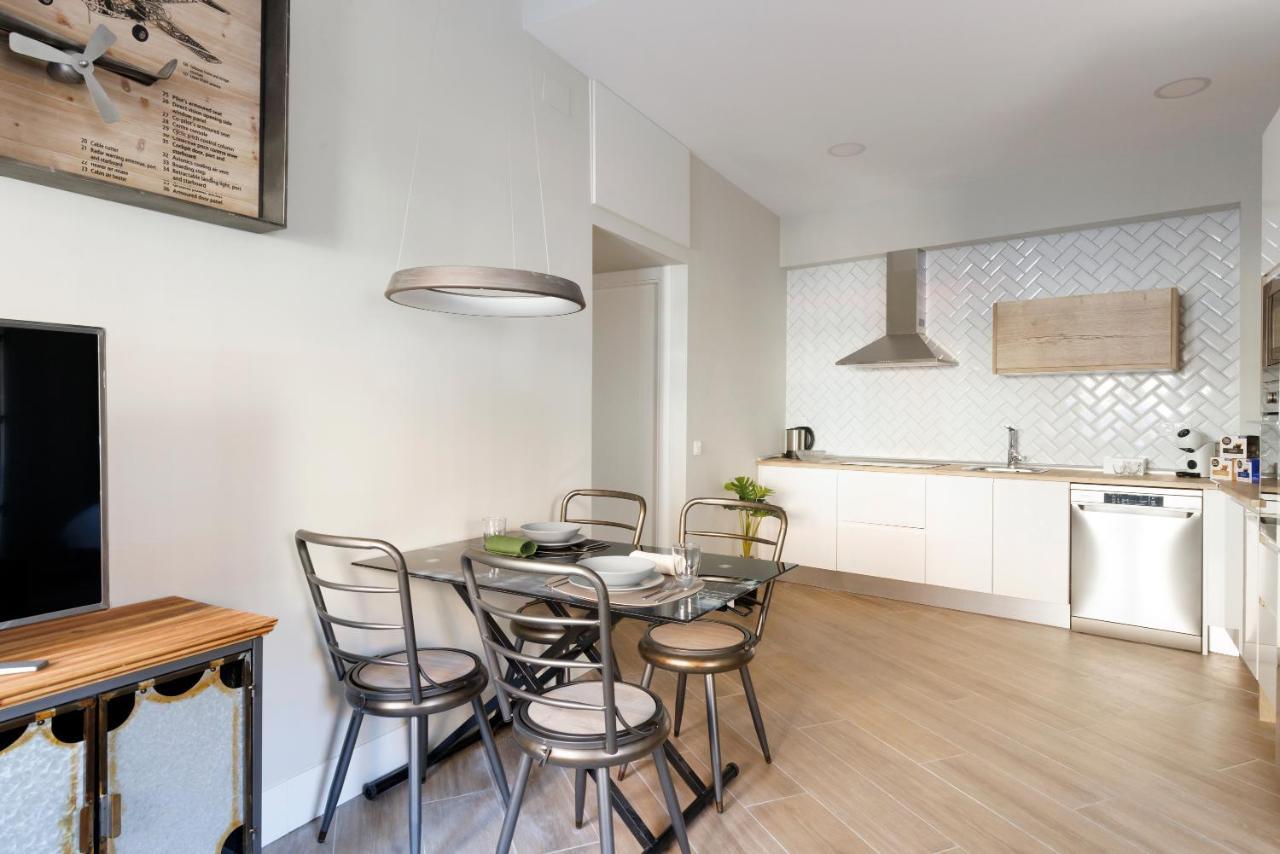 דירות אלקאלה דה הנארס Apartamento Deluxe El Avion מראה חיצוני תמונה